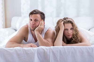 Monotonia în cuplu – care sunt cauzele acesteia și cum ne putem îmbunătăți relația și viața sexuală