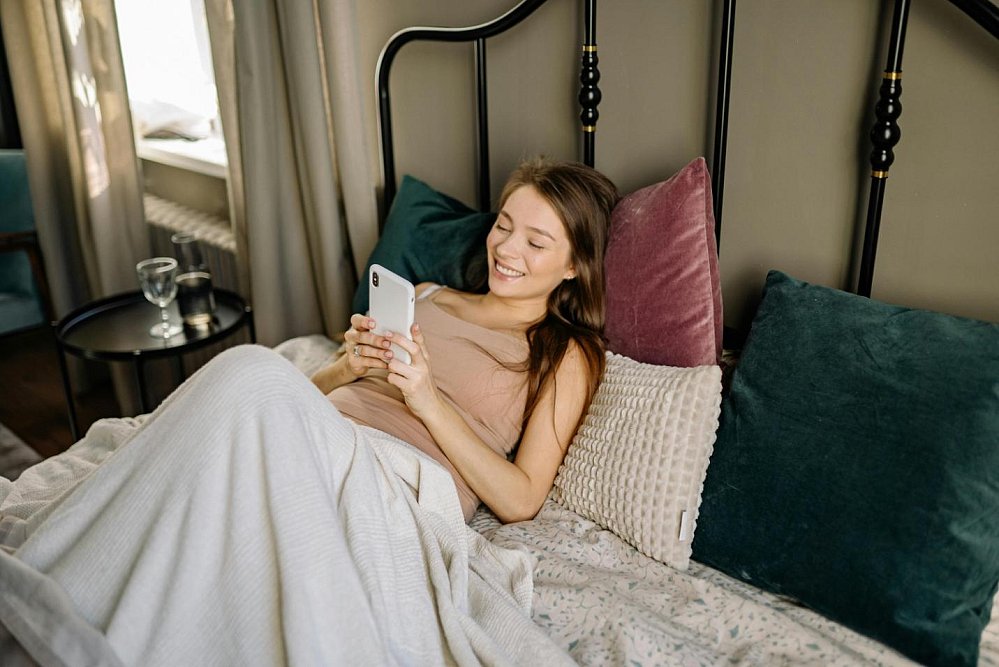 Sexting – ce este acest fenomen și ce beneficii aduce el omului modern?